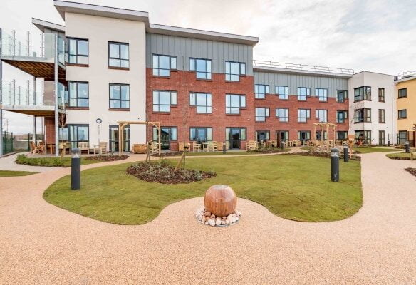 Lauder Lodge Care Home 20 65432225471 0812200335011
