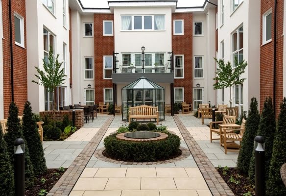 Candlewood House Care Home 16 65432235860 3101211118221