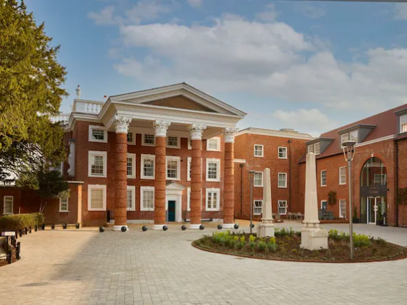 Signature at Hendon Hall Care Home 2 large DC 4423 001 6a030dc37d
