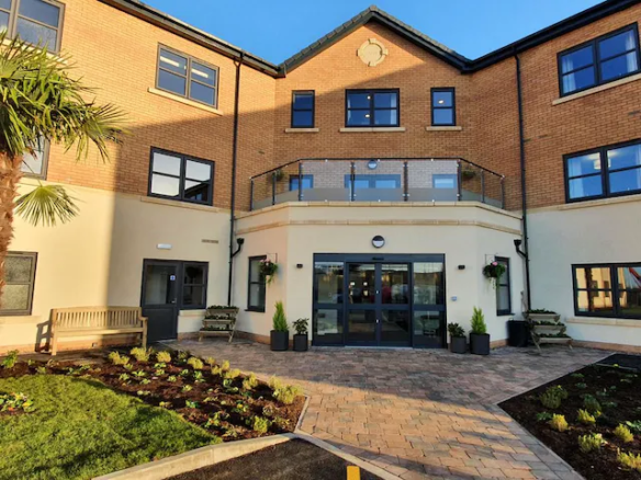 Priors Hall Care Home 8 large Halcyon Priors Hall 016 e948952cb2