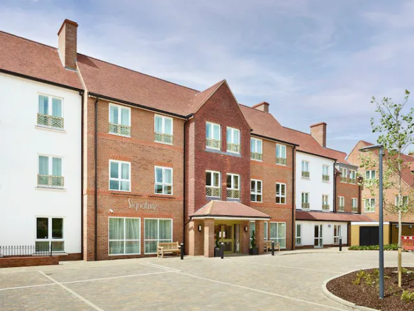 Barnet Grange Care Home 16 large Signature Barnet 00001 98ae070eda